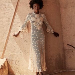 ISO Doen Etna crochet maxi dress